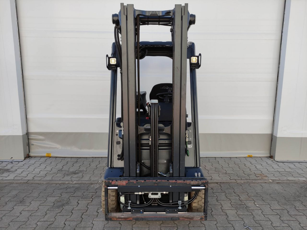 Linde E16C-02-386 EVO - 전기 지게차 : 사진 3 Linde E16C-02-386 EVO - 전기 지게차 : 사진 3