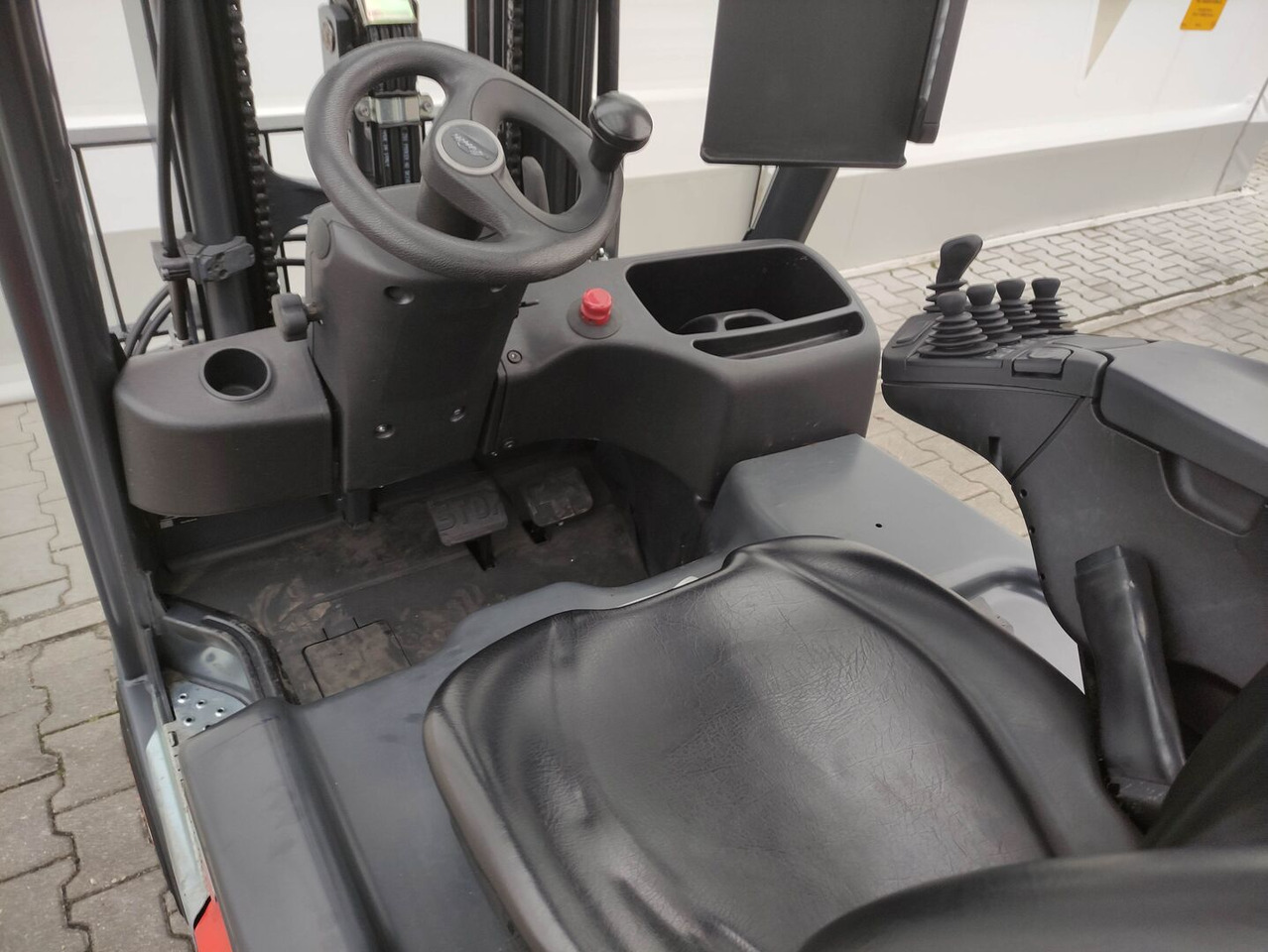 Linde E16PH-02-386 EVO - 전기 지게차 : 사진 5 Linde E16PH-02-386 EVO - 전기 지게차 : 사진 5