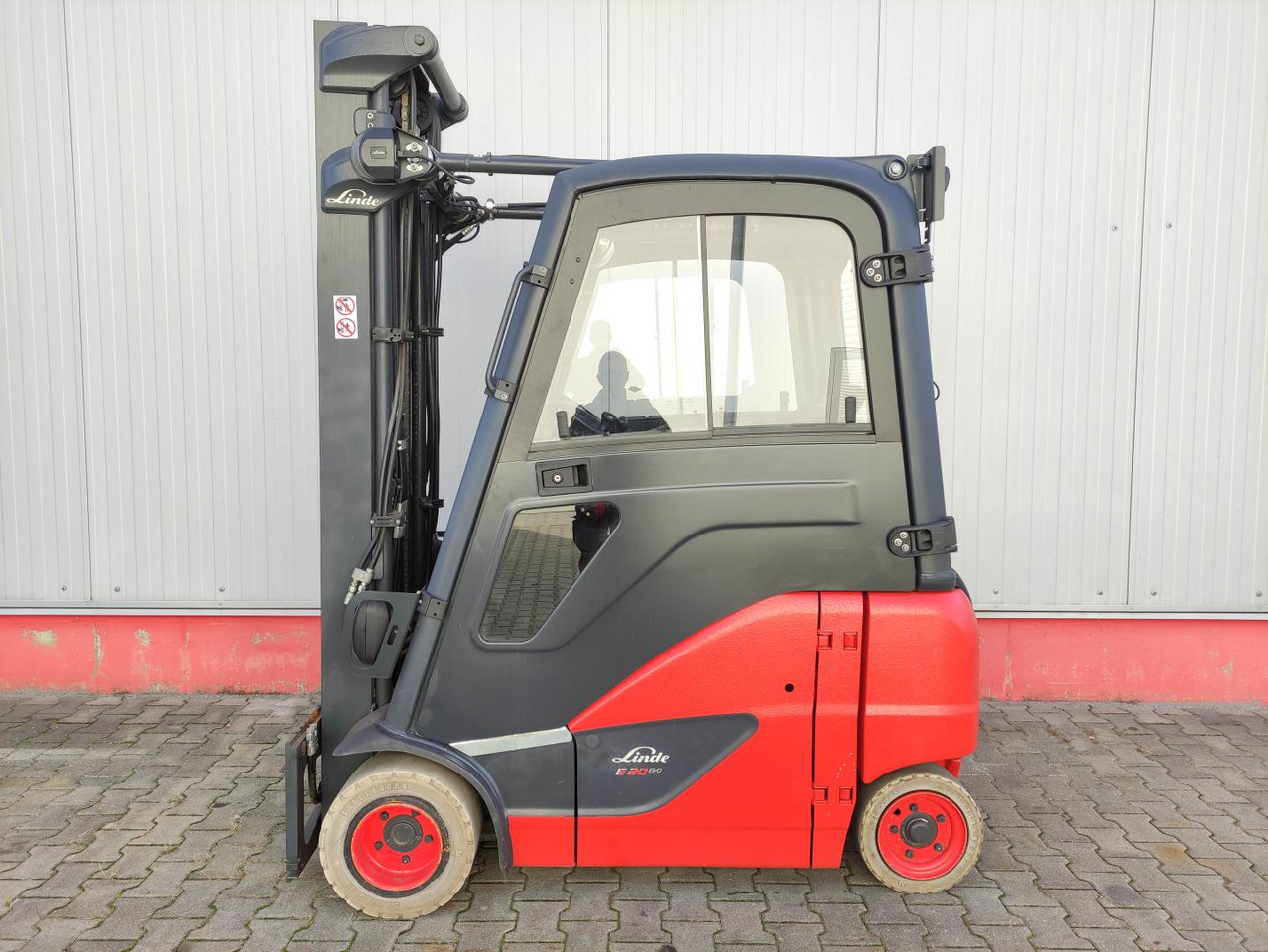 Linde E20PH-02-386-EVO - 전기 지게차 : 사진 1 Linde E20PH-02-386-EVO - 전기 지게차 : 사진 1