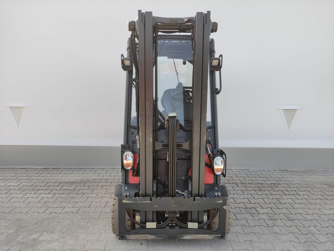 Linde E20PH-02-EVO-386 - 전기 지게차 : 사진 3 Linde E20PH-02-EVO-386 - 전기 지게차 : 사진 3