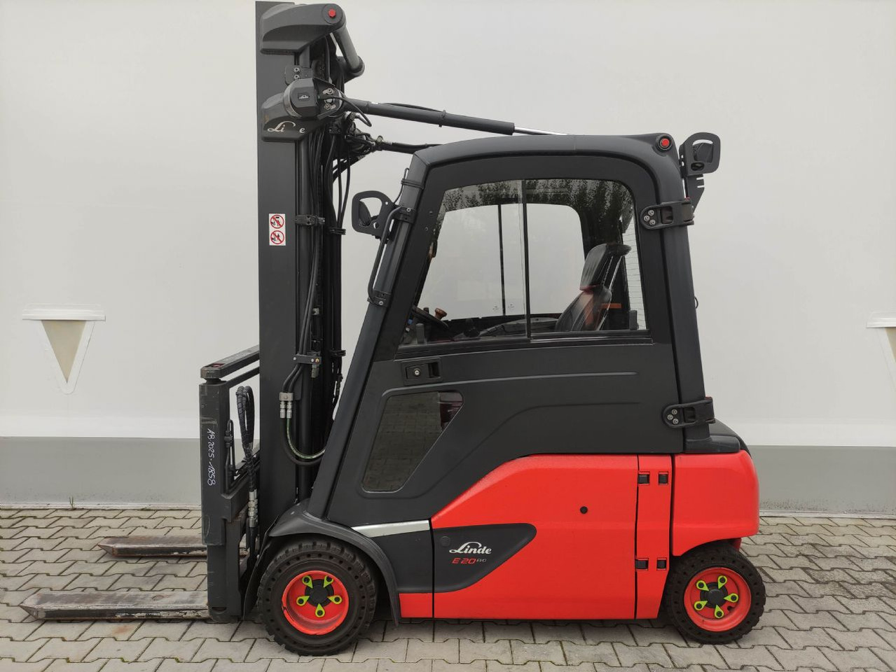 Linde E20PL-02-386 - 전기 지게차 : 사진 1 Linde E20PL-02-386 - 전기 지게차 : 사진 1
