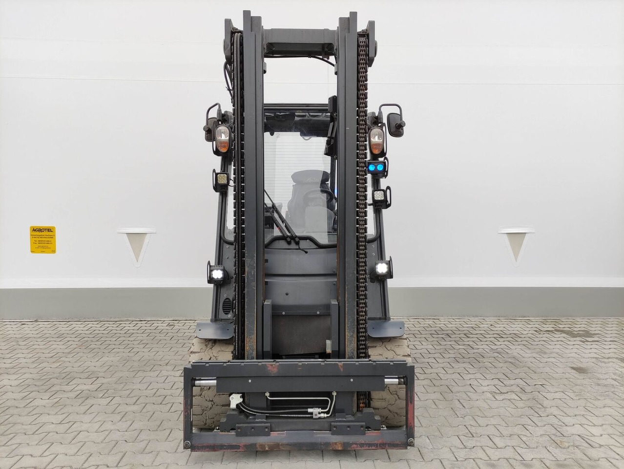 Linde E50HL-01-388 - 전기 지게차 : 사진 3 Linde E50HL-01-388 - 전기 지게차 : 사진 3