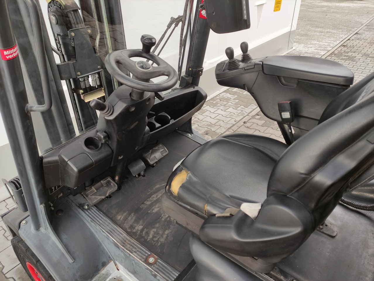 Linde H35D-02-393-EVO - 디젤 지게차 : 사진 5 Linde H35D-02-393-EVO - 디젤 지게차 : 사진 5