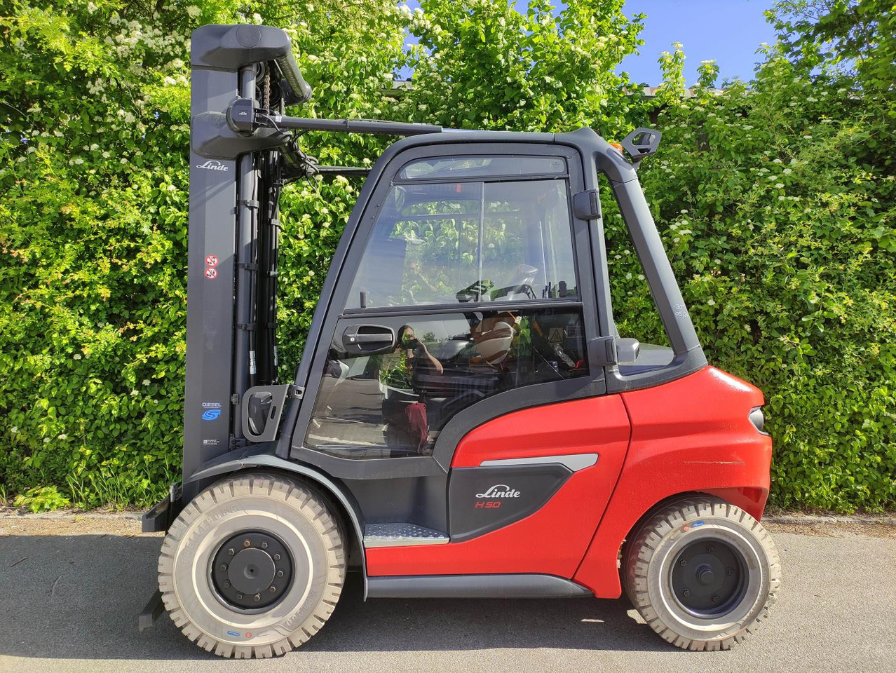 Linde H50D-1204 - 디젤 지게차 : 사진 1 Linde H50D-1204 - 디젤 지게차 : 사진 1