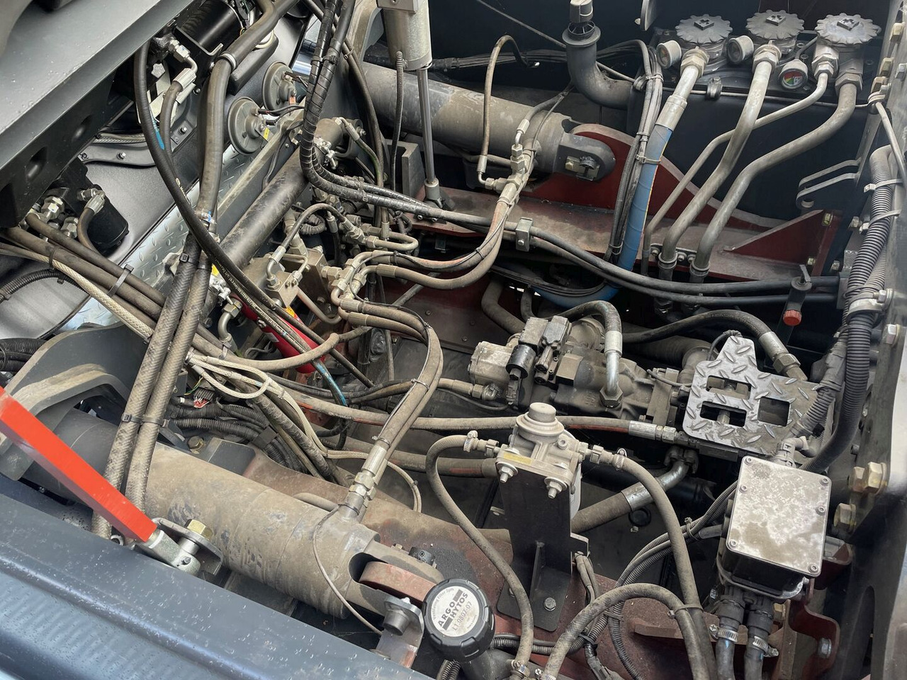 Linde HT160DS-1411 - 디젤 지게차 : 사진 2 Linde HT160DS-1411 - 디젤 지게차 : 사진 2