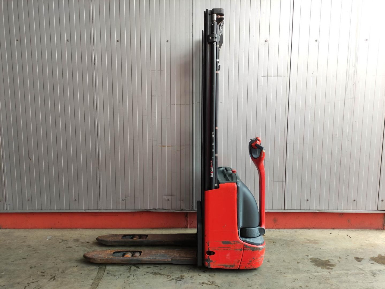 Linde L12 - 스태커 : 사진 1 Linde L12 - 스태커 : 사진 1