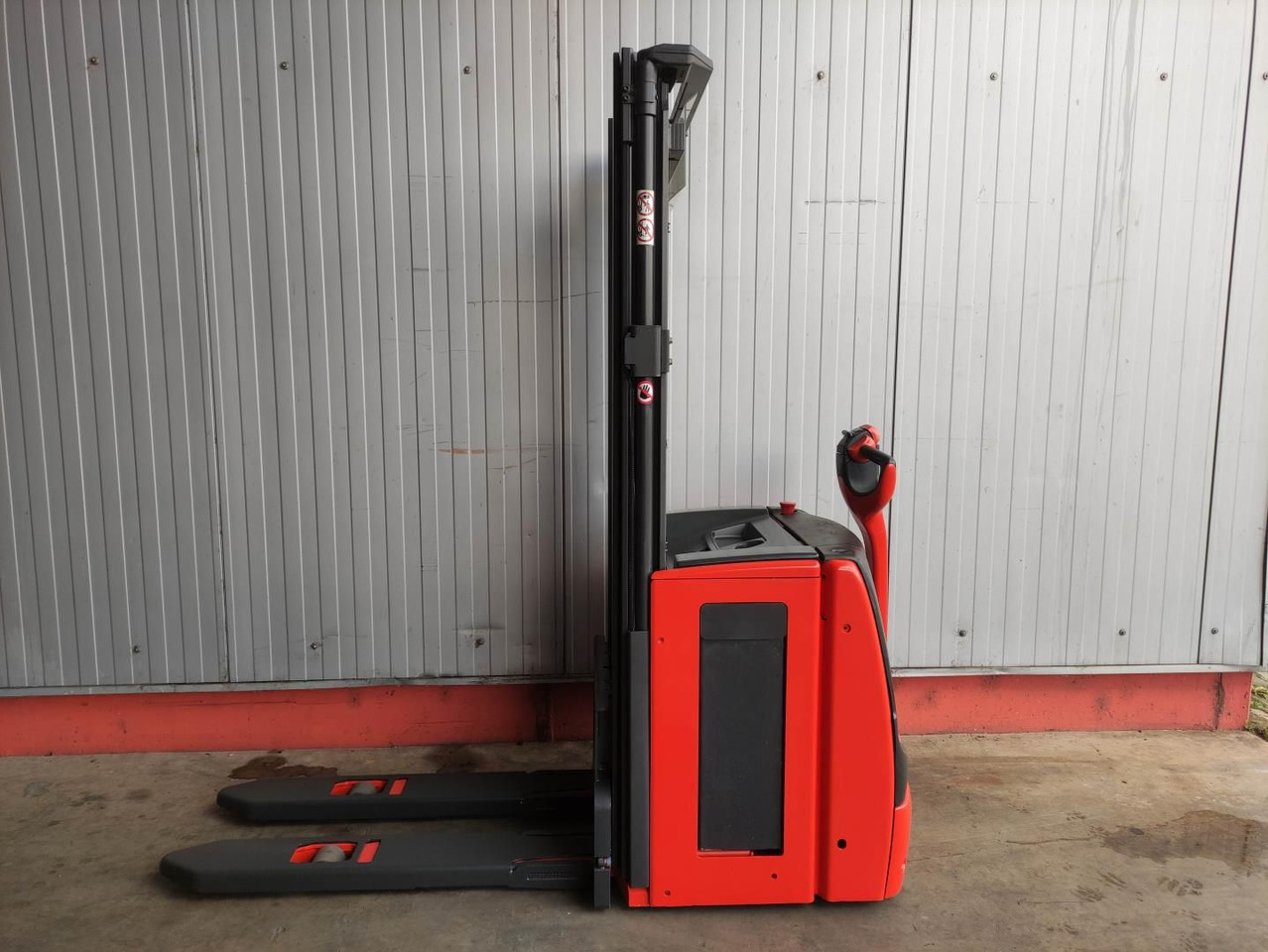 Linde L14-1173 (LACK NEU) - 스태커 : 사진 1 Linde L14-1173 (LACK NEU) - 스태커 : 사진 1