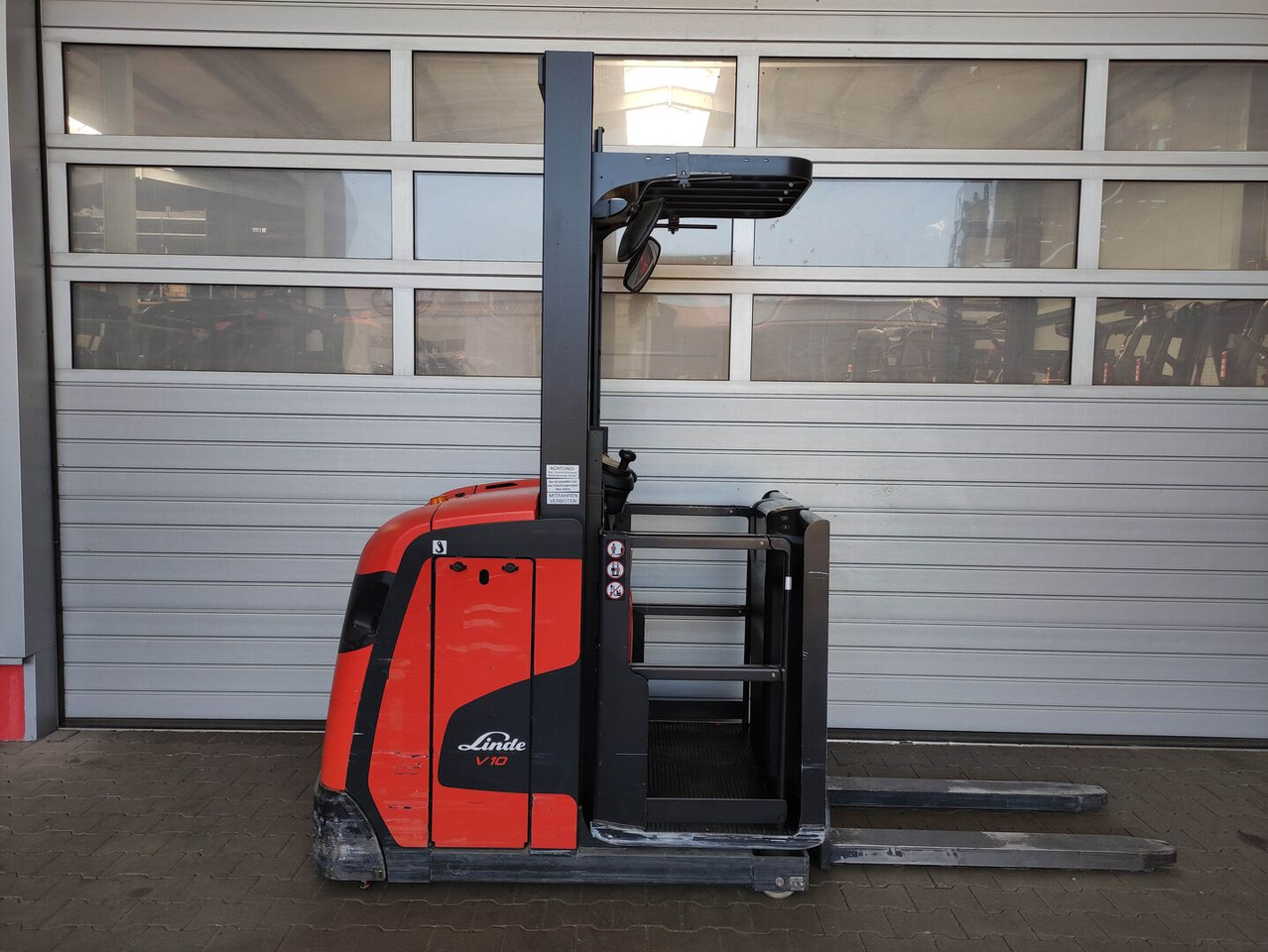 Linde V10-02 - 오더 피커 : 사진 1 Linde V10-02 - 오더 피커 : 사진 1