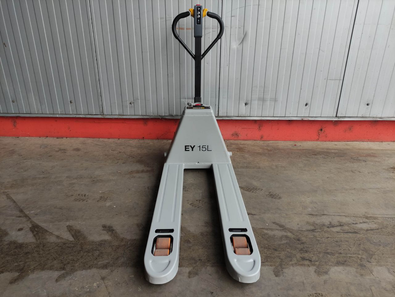 Pramac EY15L *NEU* - 팔레트 트럭 : 사진 3 Pramac EY15L *NEU* - 팔레트 트럭 : 사진 3