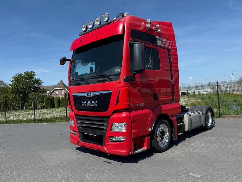 MAN 18.500 FULL AIR, ALCOA, TV, INVERTER, MICROWAVE, TOP. - 트랙터 유닛 : 사진 2 MAN 18.500 FULL AIR, ALCOA, TV, INVERTER, MICROWAVE, TOP. - 트랙터 유닛 : 사진 2