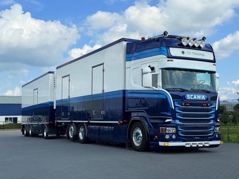 Scania R450 SHOW COMBI, SPECIAL INTERIOR, LIKE NEW, LOW MILEAGE. - 박스 트럭 : 사진 1 Scania R450 SHOW COMBI, SPECIAL INTERIOR, LIKE NEW, LOW MILEAGE. - 박스 트럭 : 사진 1