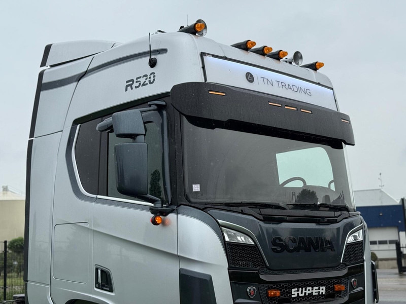 Scania R520 V8 NGS 6 BALLOONS, FULL AIR, RETARDER, 2X TANK, SHOW, FULL SPOILER. - 트랙터 유닛 : 사진 5 Scania R520 V8 NGS 6 BALLOONS, FULL AIR, RETARDER, 2X TANK, SHOW, FULL SPOILER. - 트랙터 유닛 : 사진 5