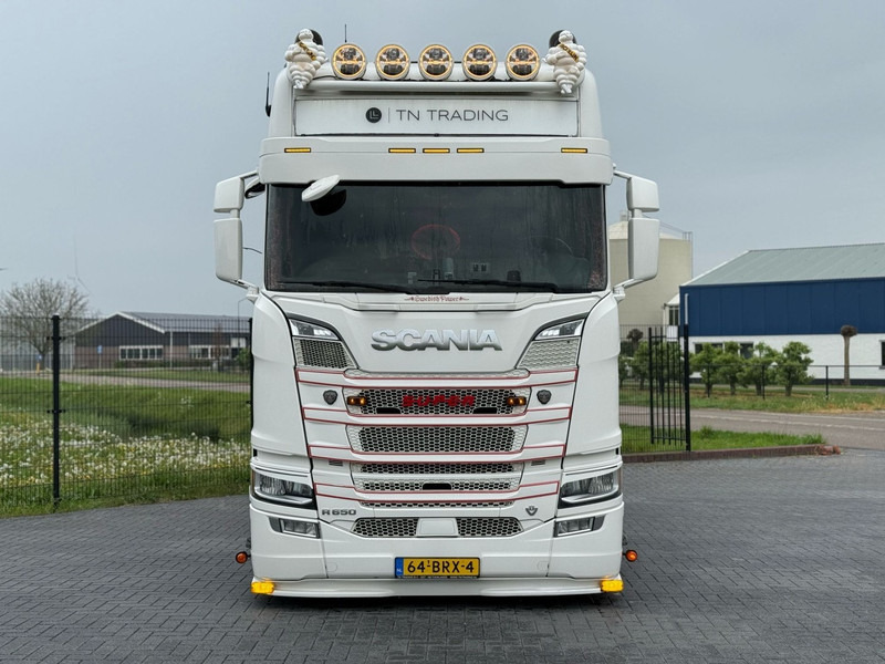 Scania R650 V8 FULL AIR, SHOW TRUCK, SPECIAL INTERIOR, SMART TACHO 2. - 트랙터 유닛 : 사진 3 Scania R650 V8 FULL AIR, SHOW TRUCK, SPECIAL INTERIOR, SMART TACHO 2. - 트랙터 유닛 : 사진 3