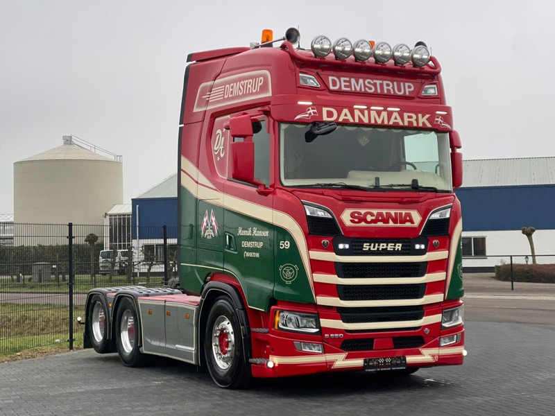 Scania S650 V8 NGS SHOW TRUCK, FULL AIR, RETARDER, PTO/HYDRAULIC! - 트랙터 유닛 : 사진 1 Scania S650 V8 NGS SHOW TRUCK, FULL AIR, RETARDER, PTO/HYDRAULIC! - 트랙터 유닛 : 사진 1