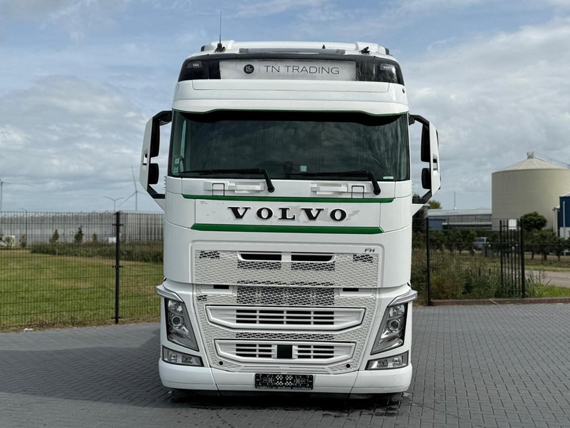 Volvo FH 13.500 VOLLUCHT, RETARDER, LEER, 2 TANKS, TOP AUTO. - 트랙터 유닛 : 사진 3 Volvo FH 13.500 VOLLUCHT, RETARDER, LEER, 2 TANKS, TOP AUTO. - 트랙터 유닛 : 사진 3