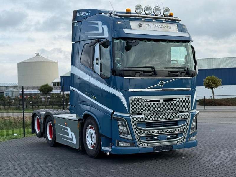 Volvo FH16.650 VOLLUCHT, HYDRAULIEK, SHOW INTERIEUR, DYNAMIC STEERING. - 트랙터 유닛 : 사진 1 Volvo FH16.650 VOLLUCHT, HYDRAULIEK, SHOW INTERIEUR, DYNAMIC STEERING. - 트랙터 유닛 : 사진 1