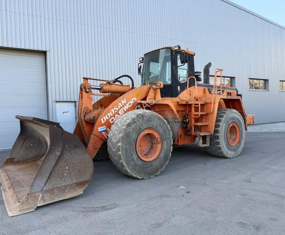 Daewoo M 400 V - 휠 로더 : 사진 1 Daewoo M 400 V - 휠 로더 : 사진 1