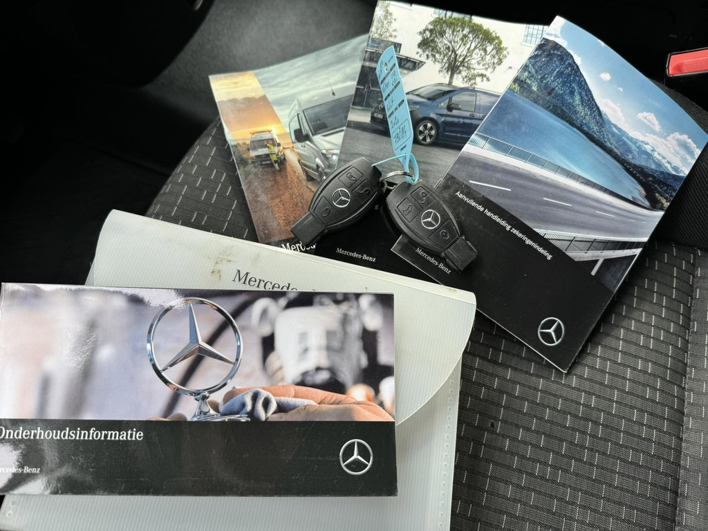 Mercedes-Benz Vito-110 Dubbele Cabine Facelift Comfort Leder stuurwiel Airco Radio+media - 콤비 밴 : 사진 3 Mercedes-Benz Vito-110 Dubbele Cabine Facelift Comfort Leder stuurwiel Airco Radio+media - 콤비 밴 : 사진 3