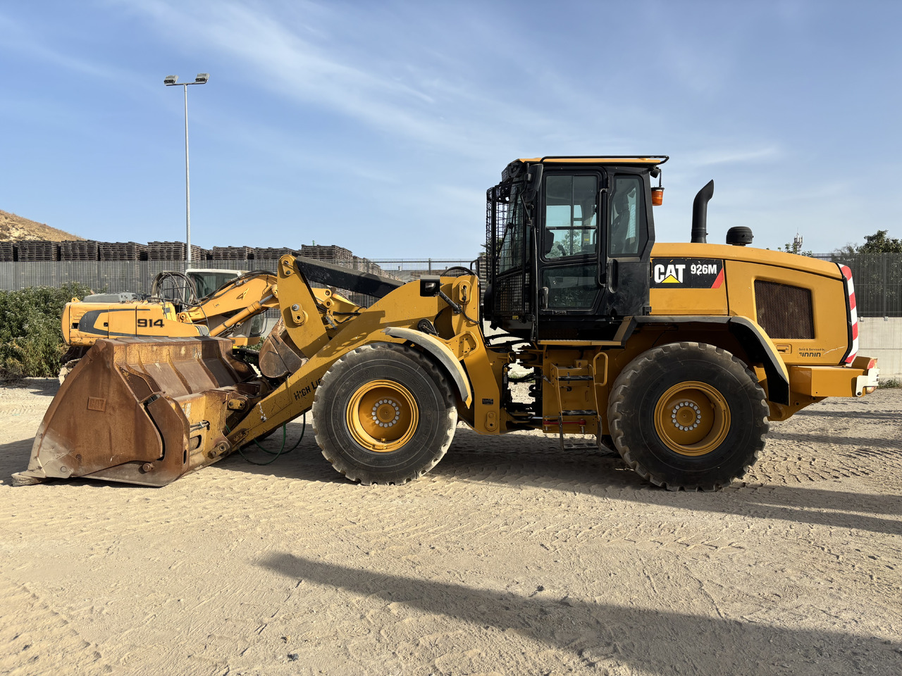 CATERPILLAR 926M - 휠 로더 : 사진 2 CATERPILLAR 926M - 휠 로더 : 사진 2