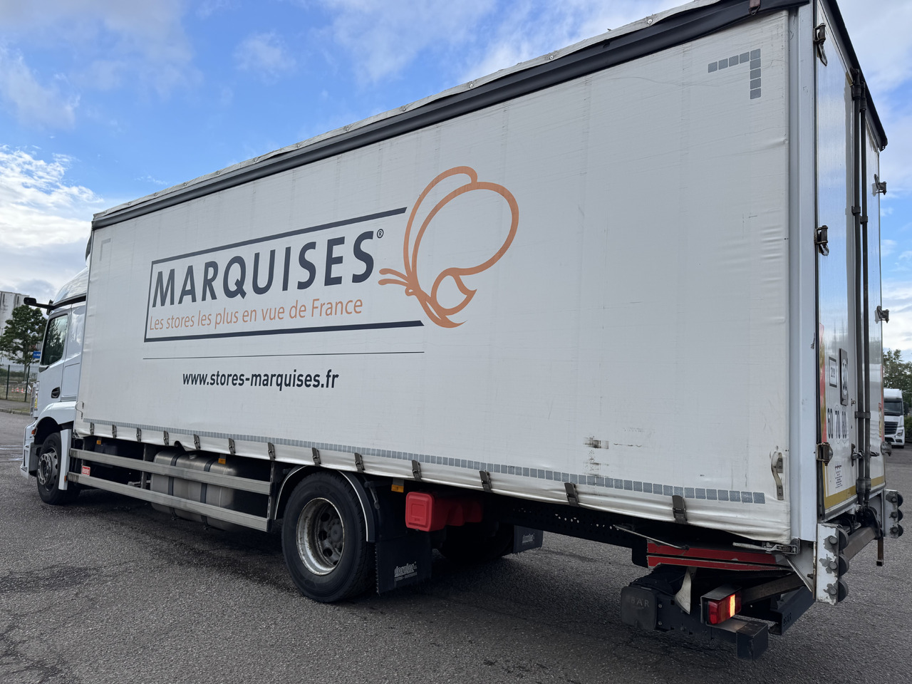 MERCEDES-BENZ Actros - 커튼사이더 트럭 : 사진 3 MERCEDES-BENZ Actros - 커튼사이더 트럭 : 사진 3