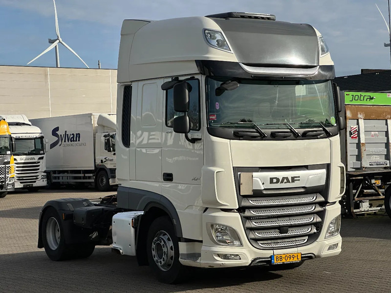 DAF XF 450 Super Space Cab Euro 6 - 트랙터 유닛 : 사진 2 DAF XF 450 Super Space Cab Euro 6 - 트랙터 유닛 : 사진 2