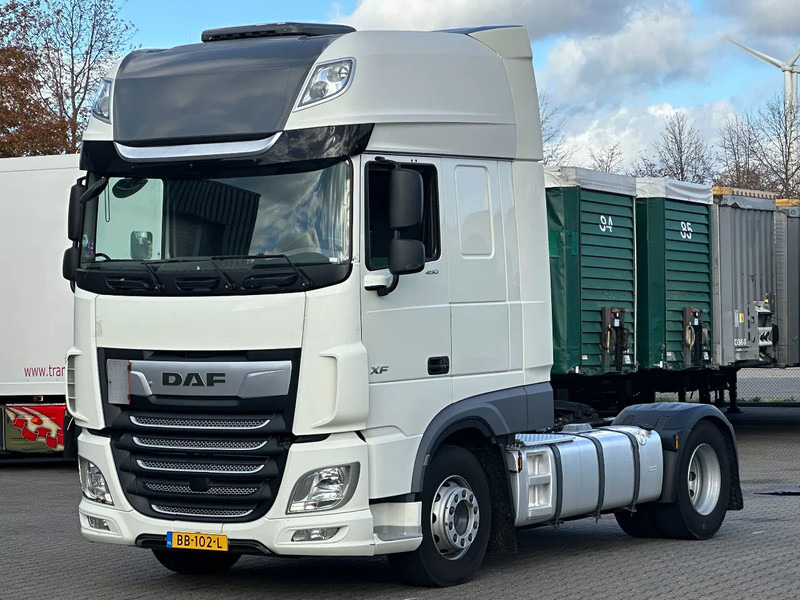 DAF XF 450 Super Space Cab Euro 6 - 트랙터 유닛 : 사진 1 DAF XF 450 Super Space Cab Euro 6 - 트랙터 유닛 : 사진 1