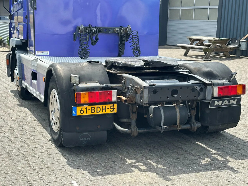 MAN 14.224 4x2 Euro 2 / 6 Cilinder / Manual / 290Tkm! - 트랙터 유닛 : 사진 5 MAN 14.224 4x2 Euro 2 / 6 Cilinder / Manual / 290Tkm! - 트랙터 유닛 : 사진 5