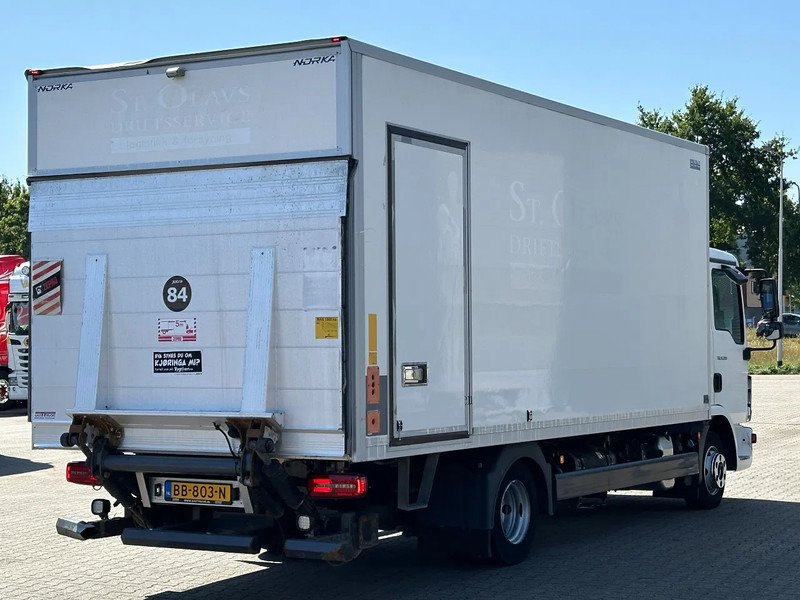 MAN TGL 8.220 4x2 Gesloten Opbouw / Laadklep / Euro 6 - 박스 트럭 : 사진 3 MAN TGL 8.220 4x2 Gesloten Opbouw / Laadklep / Euro 6 - 박스 트럭 : 사진 3