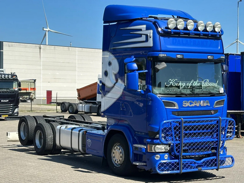 Scania R580 V8 6X2 Chassis WB 4.70mtr Retarder Topline Euro 6 - 캡 새시 트럭 : 사진 2 Scania R580 V8 6X2 Chassis WB 4.70mtr Retarder Topline Euro 6 - 캡 새시 트럭 : 사진 2