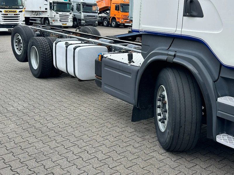 Scania R580 V8 6x2*4 Chassis Retarder Full Air 4.90 Wb Euro 6 - 캡 새시 트럭 : 사진 2 Scania R580 V8 6x2*4 Chassis Retarder Full Air 4.90 Wb Euro 6 - 캡 새시 트럭 : 사진 2