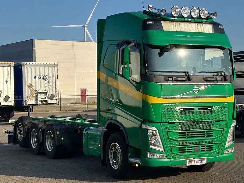 Volvo FH 13.540 Globe XL 8x4*4 Chassis Retarder *447 Tkm* - 캡 새시 트럭 : 사진 3 Volvo FH 13.540 Globe XL 8x4*4 Chassis Retarder *447 Tkm* - 캡 새시 트럭 : 사진 3