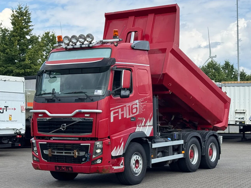 Volvo FH 16.700 6x4 Tipper And Tractor Combi / Euro 5 - 덤프트럭 : 사진 1 Volvo FH 16.700 6x4 Tipper And Tractor Combi / Euro 5 - 덤프트럭 : 사진 1