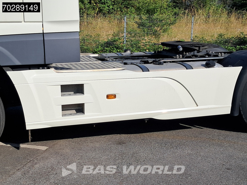 트랙터 유닛 DAF XF 530 4X2 SSC Retarder 2xTanks ACC Euro 6 : 사진 15 트랙터 유닛 DAF XF 530 4X2 SSC Retarder 2xTanks ACC Euro 6 : 사진 15