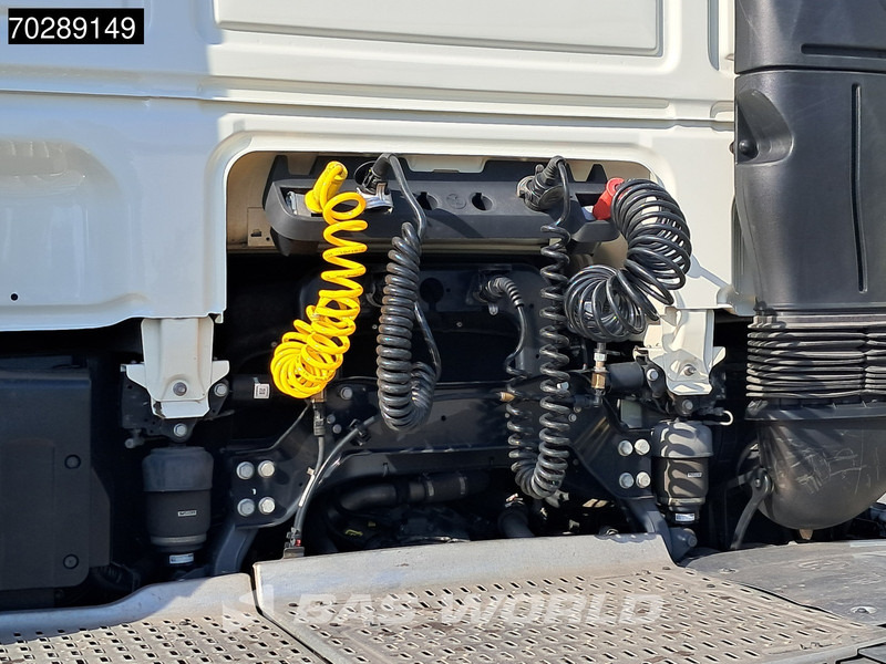 트랙터 유닛 DAF XF 530 4X2 SSC Retarder 2xTanks ACC Euro 6 : 사진 13 트랙터 유닛 DAF XF 530 4X2 SSC Retarder 2xTanks ACC Euro 6 : 사진 13