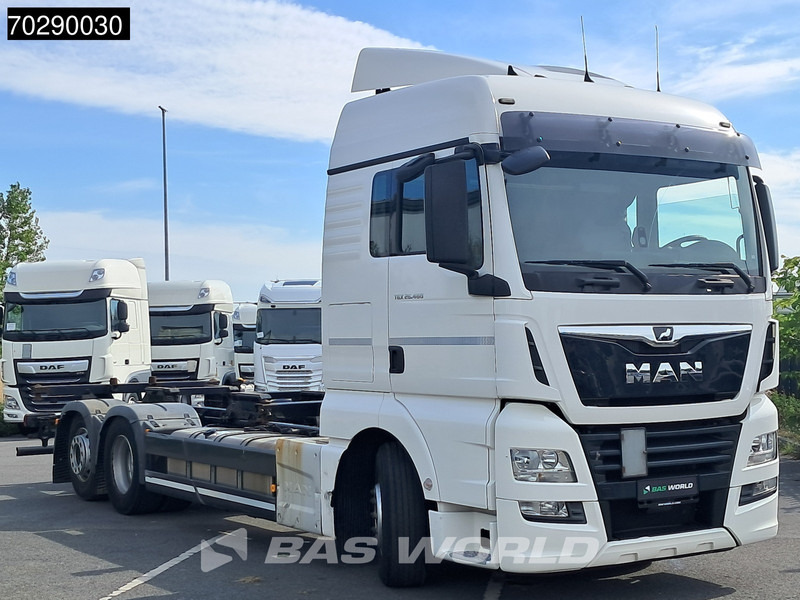MAN TGX 26.460 6X2 BDF Liftaxle Automatic Retarder ACC Euro 6 - 컨테이너 운반 장치/ 스와프 보디 트럭 : 사진 3 MAN TGX 26.460 6X2 BDF Liftaxle Automatic Retarder ACC Euro 6 - 컨테이너 운반 장치/ 스와프 보디 트럭 : 사진 3