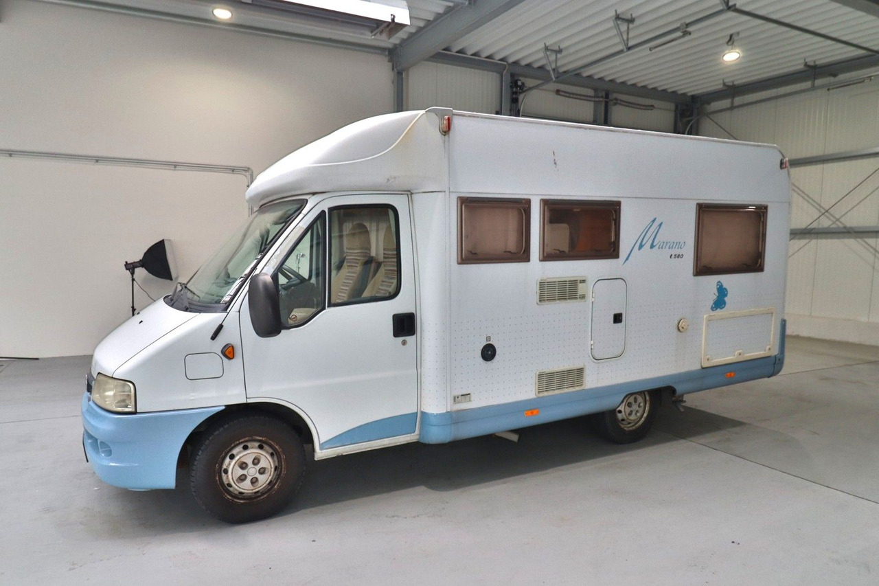 Bürstner T 580 Marano/Festbett/Solar/Markise/nur 5,99 m - 세미 통합 모터홈 : 사진 2 Bürstner T 580 Marano/Festbett/Solar/Markise/nur 5,99 m - 세미 통합 모터홈 : 사진 2