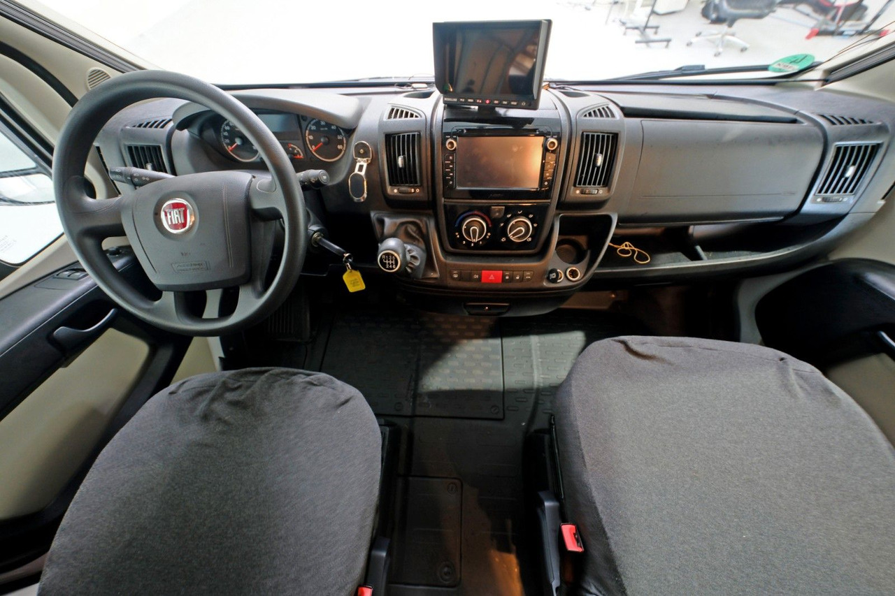 Carado A 464/Festbett/Garage/2xKlima/Markise - 알코브 모터홈 : 사진 5 Carado A 464/Festbett/Garage/2xKlima/Markise - 알코브 모터홈 : 사진 5