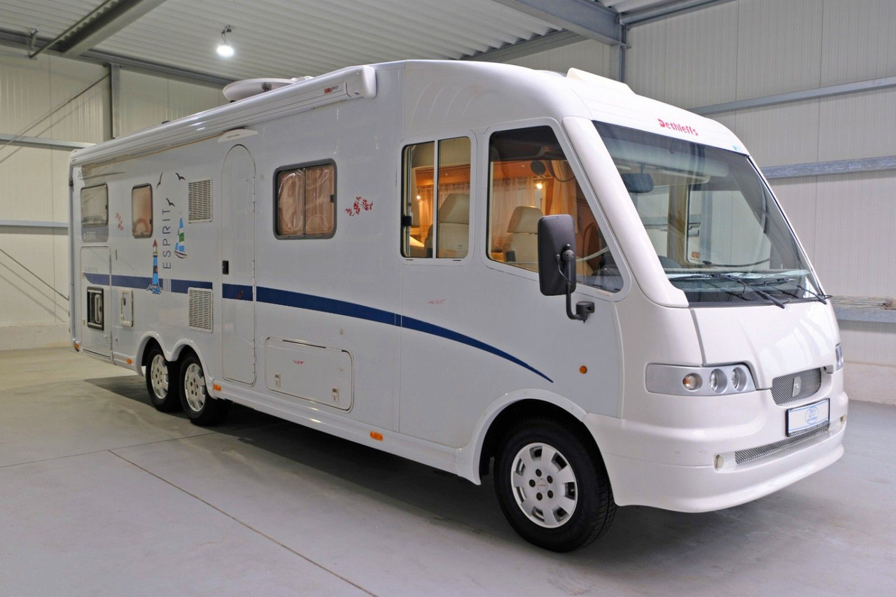 Dethleffs Esprit I 7870/Festbett+Hubbett/2xKlima/Solar - 통합 모터홈 : 사진 1 Dethleffs Esprit I 7870/Festbett+Hubbett/2xKlima/Solar - 통합 모터홈 : 사진 1