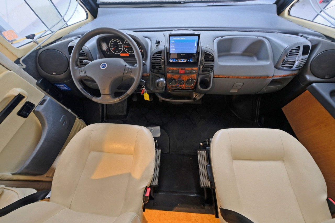 Dethleffs Esprit I 7870/Festbett+Hubbett/2xKlima/Solar - 통합 모터홈 : 사진 5 Dethleffs Esprit I 7870/Festbett+Hubbett/2xKlima/Solar - 통합 모터홈 : 사진 5