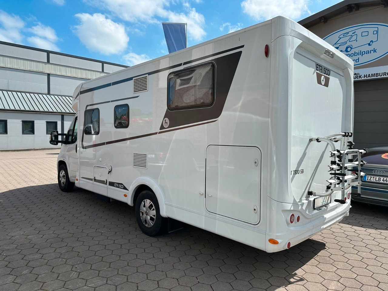 Etrusco T 7300 SB/Einzelbetten+Hubbett/Garage/Klima/TOP - 세미 통합 모터홈 : 사진 4 Etrusco T 7300 SB/Einzelbetten+Hubbett/Garage/Klima/TOP - 세미 통합 모터홈 : 사진 4