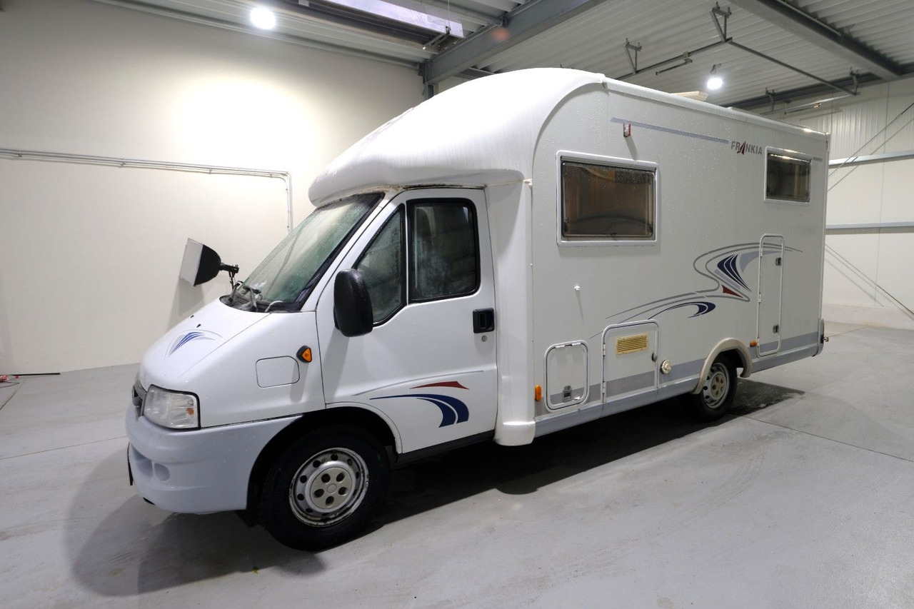 Frankia T 650 BD/Festbett/Garage/Solar/Markise Frankia T 650 BD/Festbett/Garage/Solar/Markise - 세미 통합 모터홈 : 사진 2 Frankia T 650 BD/Festbett/Garage/Solar/Markise Frankia T 650 BD/Festbett/Garage/Solar/Markise - 세미 통합 모터홈 : 사진 2