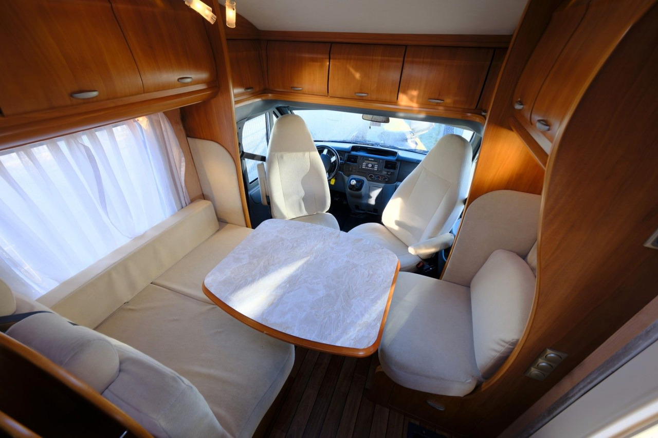 세미 통합 모터홈 Hobby Siesta T 600 GFLC/Festbett/Garage/Klima/Markise Hobby Siesta T 600 GFLC/Festbett/Garage/Klima/Markise : 사진 10