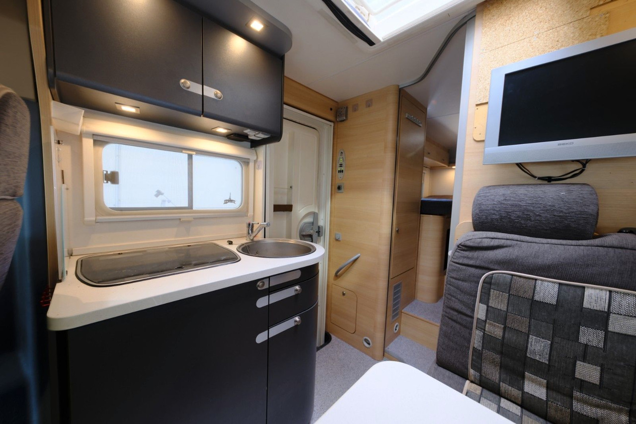 세미 통합 모터홈 Knaus Van TI 600 ME/Einzelbetten/Garage/Klima/Solar : 사진 14
