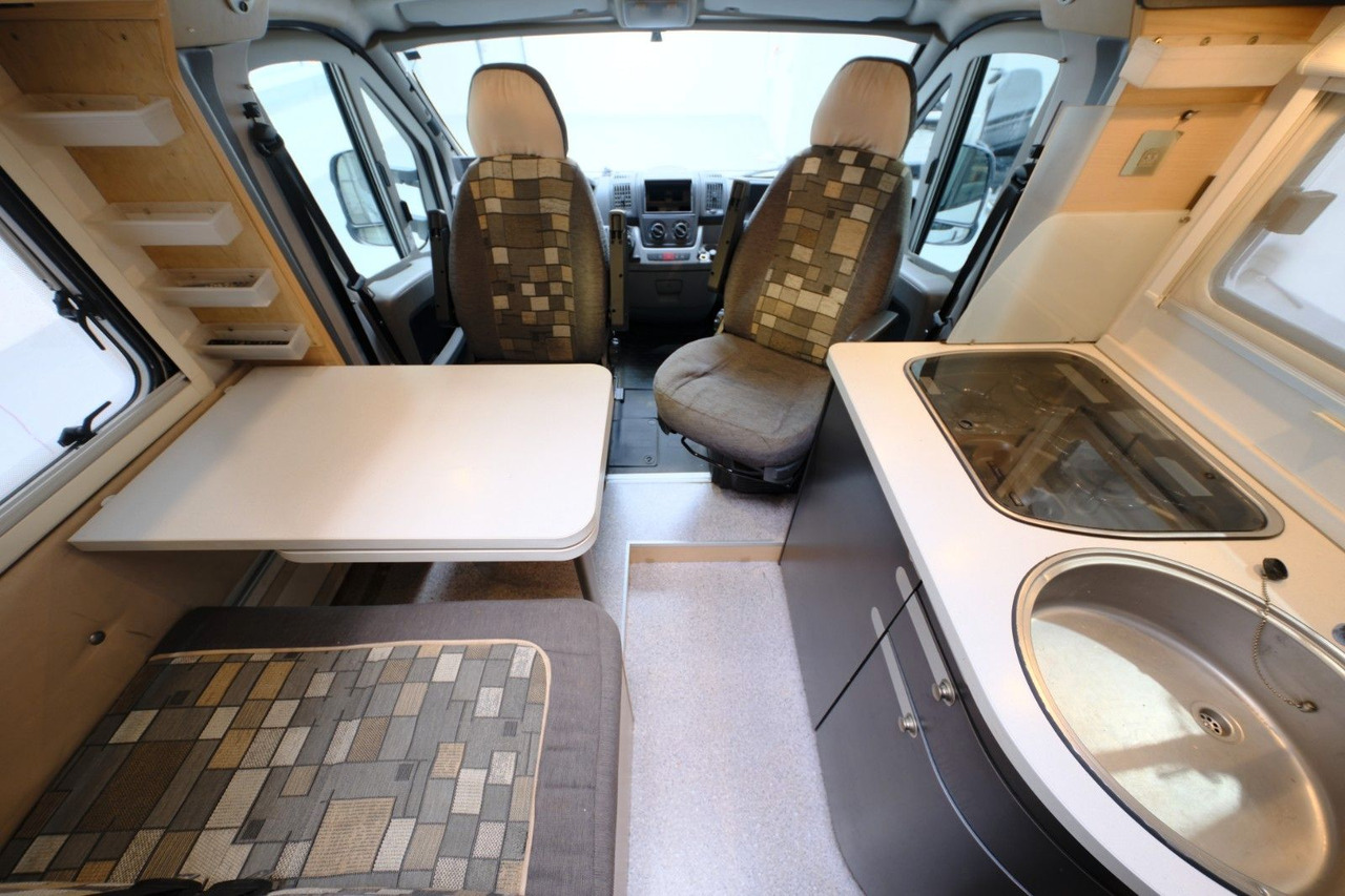 세미 통합 모터홈 Knaus Van TI 600 ME/Einzelbetten/Garage/Klima/Solar : 사진 9