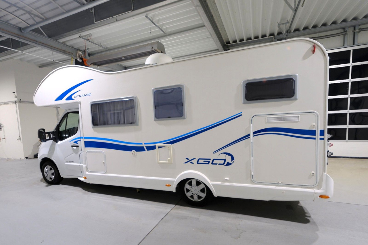 XGO Dynamic 35 / Festbett / Garage / Finanzierung - 알코브 모터홈 : 사진 3 XGO Dynamic 35 / Festbett / Garage / Finanzierung - 알코브 모터홈 : 사진 3