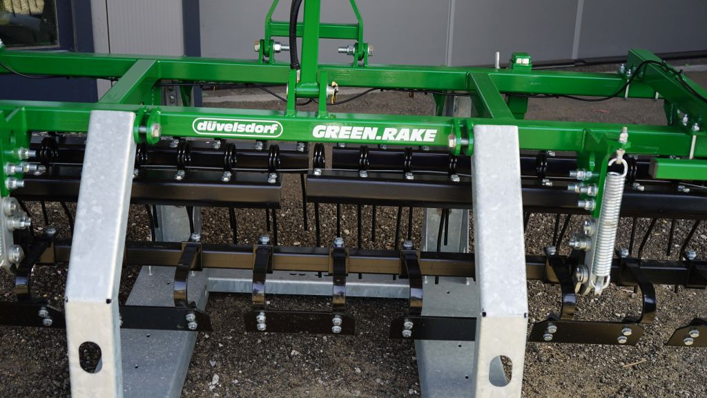 Düvelsdorf GREEN.RAKE vario 2,5m (20605) - 잔디 써레 : 사진 3 Düvelsdorf GREEN.RAKE vario 2,5m (20605) - 잔디 써레 : 사진 3