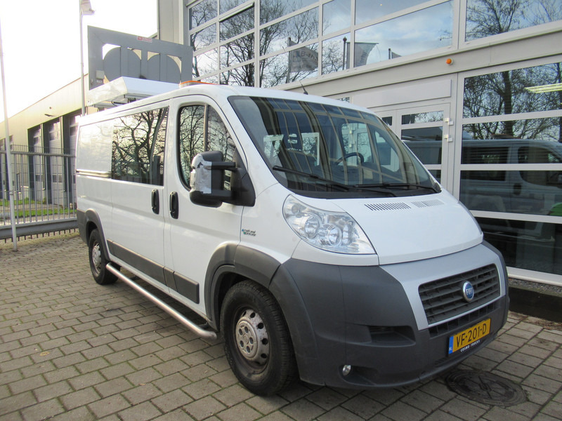 Fiat Ducato 35H 3.0 100KW Benzine + CNG MH1 DOKA Dubbelcabine - 패널 밴, 콤비 밴 : 사진 4 Fiat Ducato 35H 3.0 100KW Benzine + CNG MH1 DOKA Dubbelcabine - 패널 밴, 콤비 밴 : 사진 4
