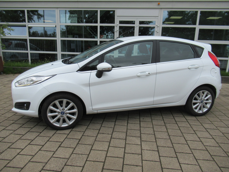 Ford Fiesta 1.0 EcoBoost 74KW Titanium 5-deurs - 해치백 : 사진 3 Ford Fiesta 1.0 EcoBoost 74KW Titanium 5-deurs - 해치백 : 사진 3