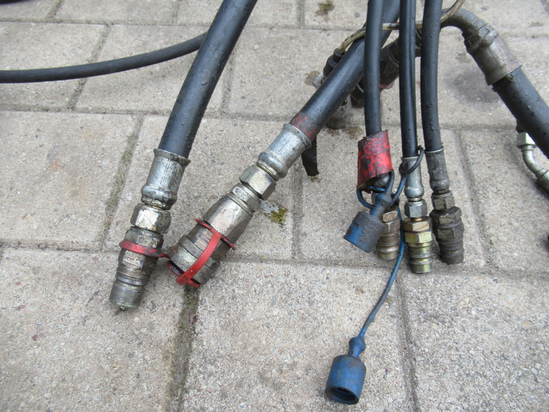 거리 청소 차량 HWH RH-25315 Onkruidborstel Zwaar + HYDRO unit : 사진 8