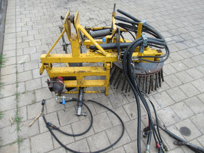 거리 청소 차량 HWH RH-25315 Onkruidborstel Zwaar + HYDRO unit : 사진 7